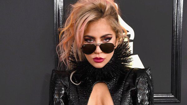 Леди Гага показала первые кадры со съемок «Звезда родилась» с Брэдли Купером