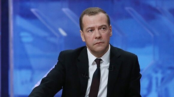 Медведев: статус крупнейшего экспортера зерна поможет России решить многие проблемы