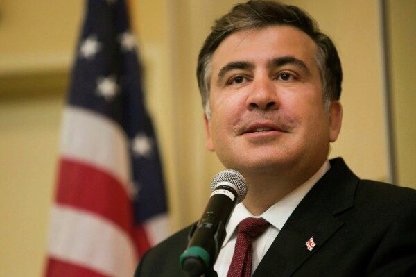 Михаил Саакашвили опроверг слухи о примирительном письме Порошенко