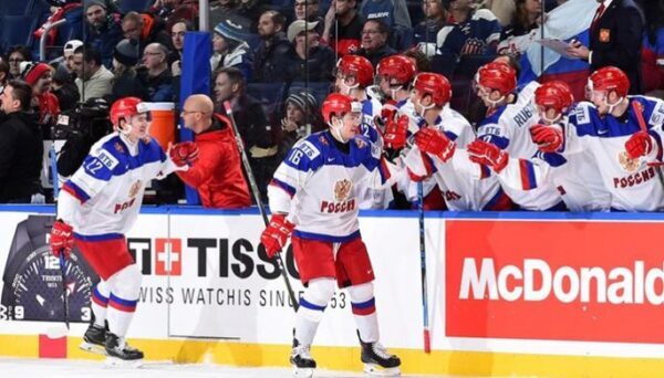 Молодежная сборная Российской Федерации разгромила Швейцарию 5:2 на ЧМ по хоккею