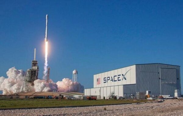 NASA впервые в истории использует ракету SpaceX повторно 