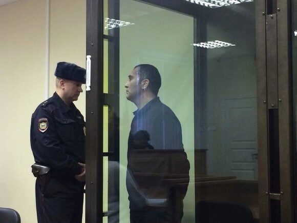 Обвиняемый в причастности к взрыву в петербургском метро признал вину в суде