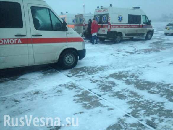 Один — в коме, второй — в реанимации: в Днепропетровск доставили «тяжелых» боевиков «АТО», раненых под Донецком (ВИДЕО)