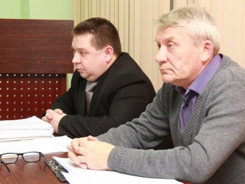 Подчиненный Дениса Фадеева пожаловался суду на нехватку бумаги