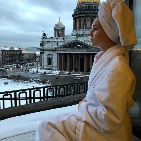 Поклонники обеспокоены здоровьем Полины Гагариной из-за фото в Instagram