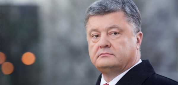 Порошенко: После избиения студентов миллионы вышли на площади