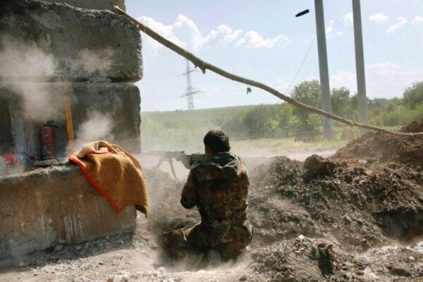 Прилепин обнародовал видео боя ополченцев с бойцами ВСУ в Авдеевке