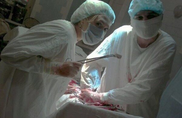 Прокуратура Сахалина проверит фото медсестры с пациентами реанимации
