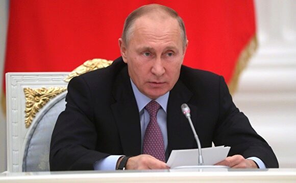 Путин пообещал в ближайшее время решить, пойдет ли он на выборы президента