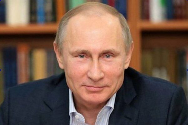 Путин принес документы в ЦИК