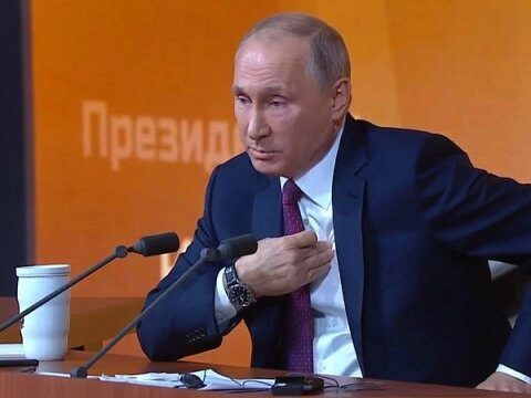 Путин вздохнул, говоря о коррупции в правоохранительных органах