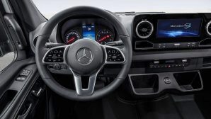 Рассекречен салон и дата выхода нового поколения Mercedes-Benz Sprinter