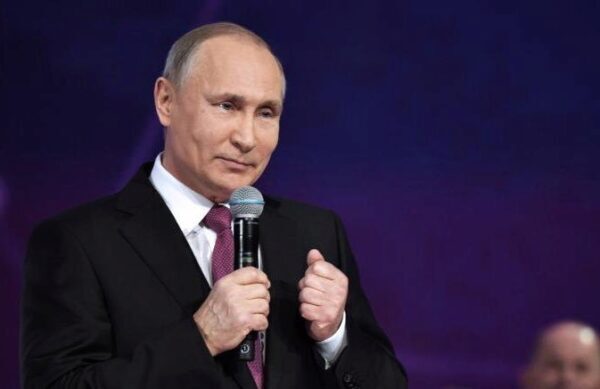 Решение Владимира Путина об участии в выборах снимет напряжение в обществе — Матвиенко