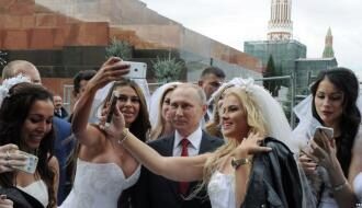 Российские проститутки попросили Путина о легализации