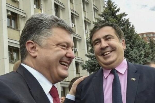 Саакашвили приготовил новогодний "сюрприз" для Петра Порошенко