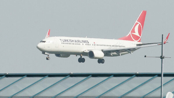 Самолет рейса Анталья–Москва экстренно сел в Стамбуле