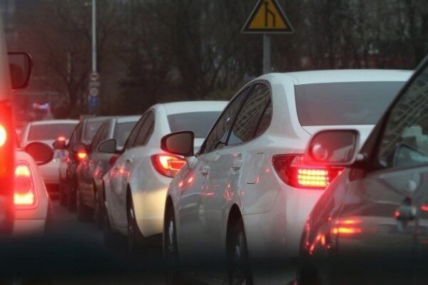 Санкт-Петербург встал в 9-балльных пробках