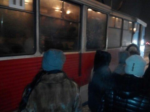 Саратовцы жалуются на нехватку 11-х трамваев в час пик