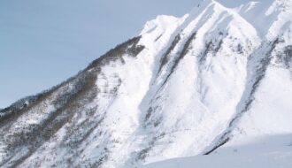 Сход лавины в Иране: погибло четыре альпиниста