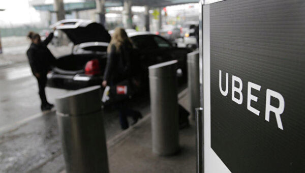 Три топ-менеджера Uber ушли в отставку после сообщений о краже данных