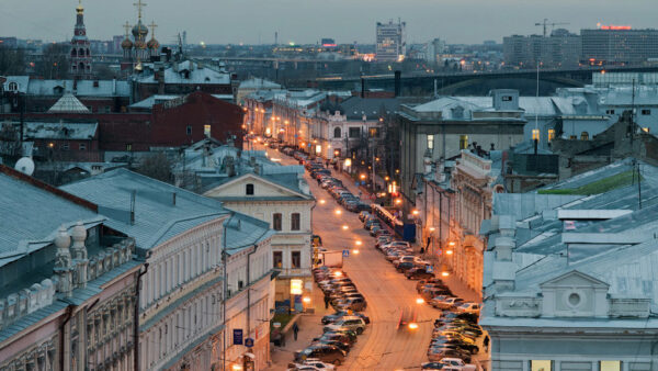 В центре Нижнего Новгорода запретят парковать машины