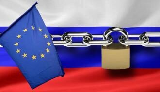 В Кремле прокомментировали введение новых санкций Евросоюзом