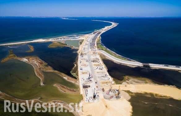 В Крыму установили все опоры автодорожной части моста