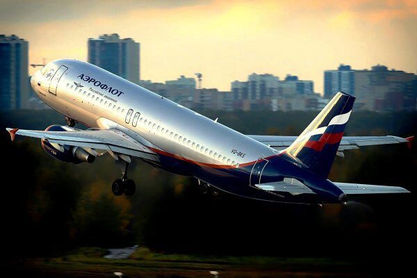 В Москве более сотни пассажиров оставили дожидаться вылета на борту самолета