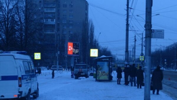 В Нижнем Новгороде на остановке обнаружили подозрительный предмет