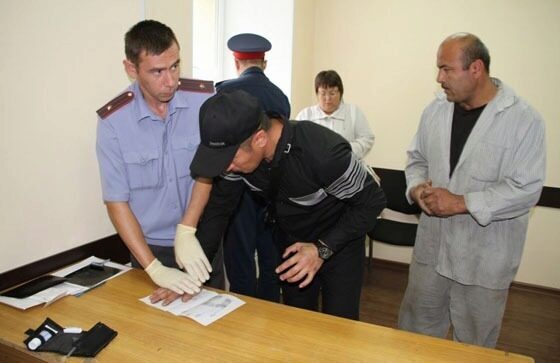В суд передано дело семейной пары из Сургута, которая истязала малолетнюю родственницу