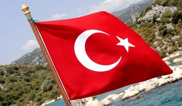 В Турции уволили 2,7 тысяч госслужащих из-за Фетхуллаха Гюлена
