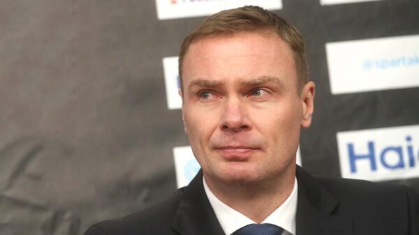 Виктор Козлов утвержден в должности основного тренера магнитогорского «Металлурга»