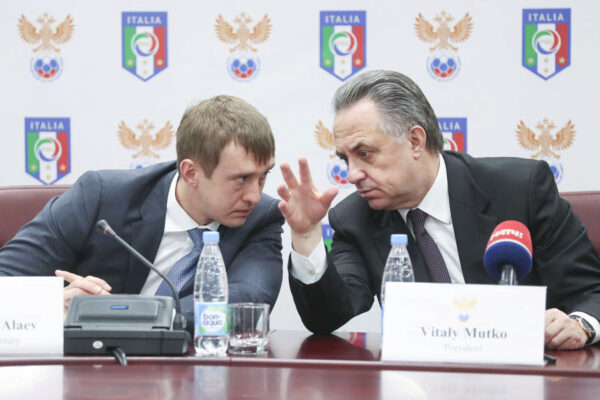 Виталий Мутко покинул должность руководителя РФС. однако только на 6 месяцев