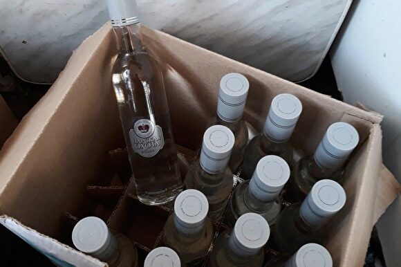 В Кургане полиция изъяла более 100 тыс. бутылок нелегального алкоголя