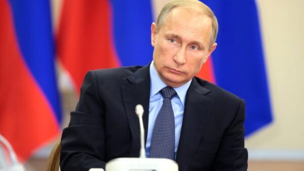 Владимир Путин подал документы в ЦИК