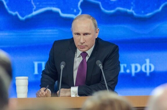 Владимиру Путину докладывают о том, что пишут в Telegram-каналах — пресс-секретарь главы российского государства