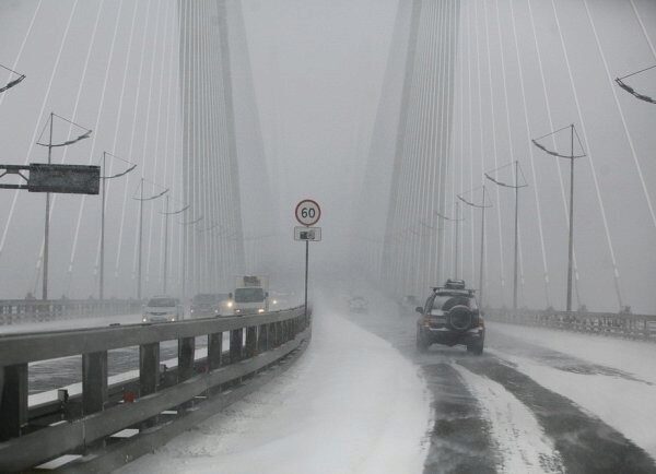 Во Владивосток не смогут попасть грузовые автомобили