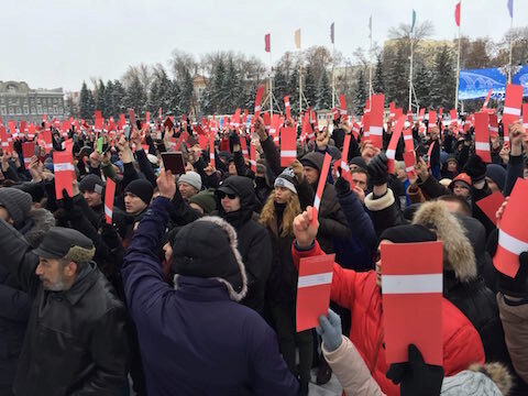 Выдвижение Навального в президенты поддержали 860 саратовцев