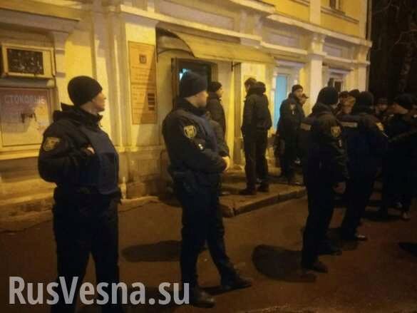 Заложники в Харькове освобождены, захватчик задержан (ФОТО)