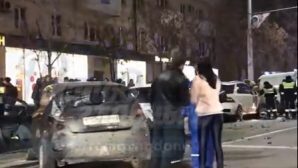 Жесткое ночное ДТП в центре Ростова: четыре иномарки разбились всмятку