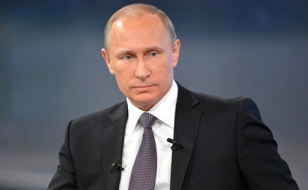 Баллотирующийся в президенты Путин не будет заводить страницы в соцсетях