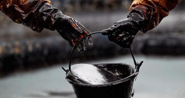 Добыча нефти в США достигнет рекордных 10,4 млн баррелей в сутки