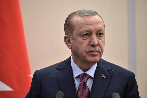 Эрдогана могут побудить начать операцию против сирийских курдов в Африне — специалист
