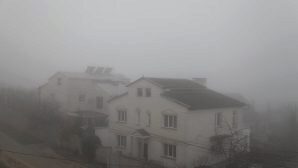 Густой туман окутал Севастополь сегодня утром