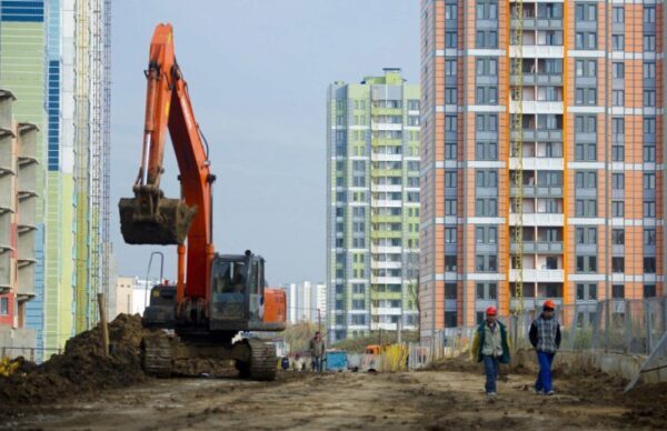 Инвесторы получили на треть больше разрешений на стройку в Москве