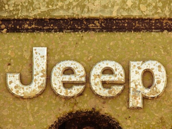 Компания Jeep привезет в Россию четыре новых авто