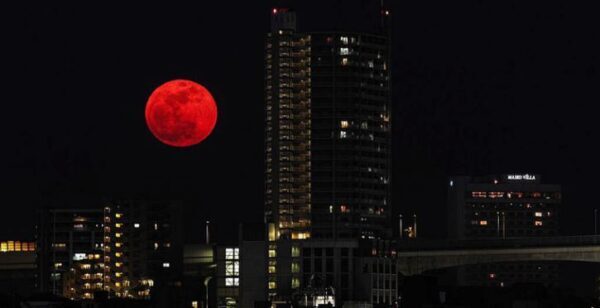 Кровавая Луна взойдет над Землей в январе впервые за 150 лет – ученые