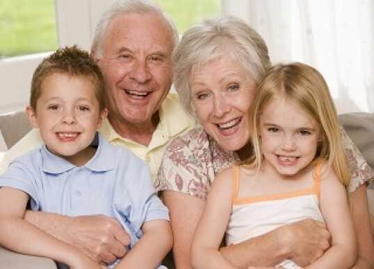 Любовь и возраст: как бабушки влияют на внуков
