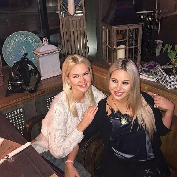 Марина Африкантова и Маша Кохно стали лучшими подругами