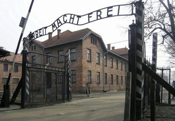 Музей Освенцим побил рекорды по посещаемости в 2017 году